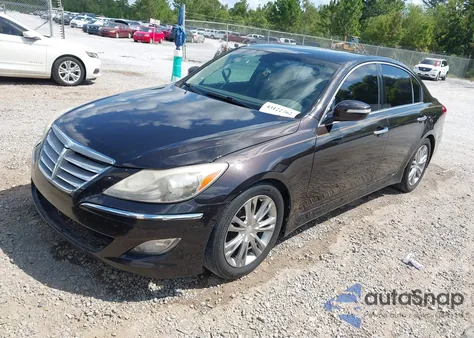 2014 Hyundai Genesis 3.8 z USA, uszkodzony, nr VIN KMHGC4DD3EU264710